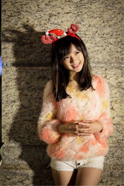 美女扒开屁股让男人桶免费视频